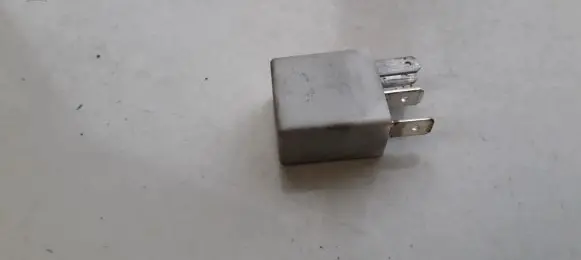 Hyundai Matrix Other relay 9522525050 95225-25050