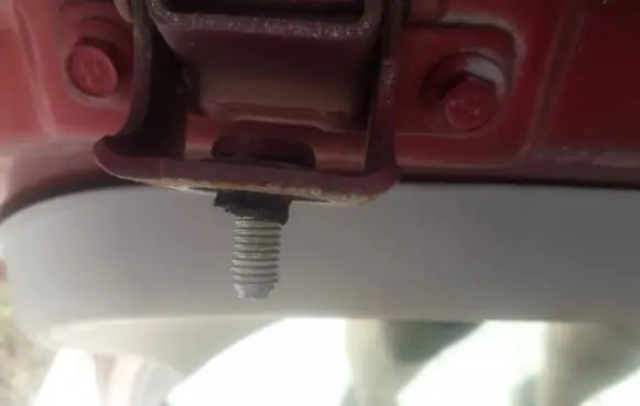 Alfa Romeo 156 Tailgate/trunk/boot hinge