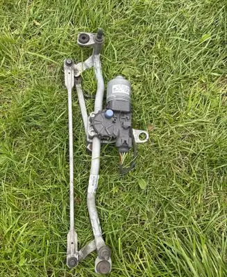 Audi A3 S3 8P Front wiper linkage 3397021005 5C7955023D