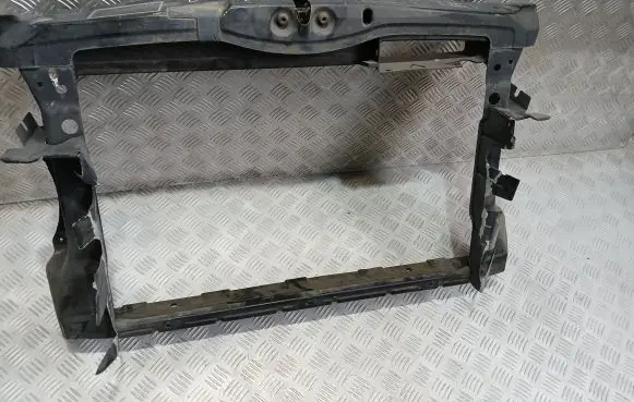 Skoda Octavia Mk2 (1Z) Radiator support slam panel
