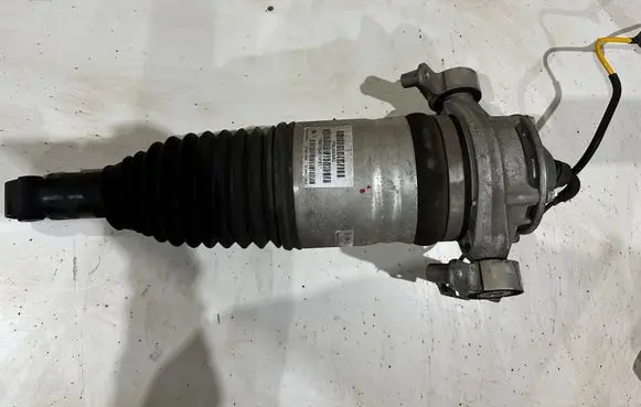 Rear shock absorber/damper