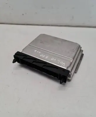 Volvo S80 Engine control unit/module 30637733A 0281011078