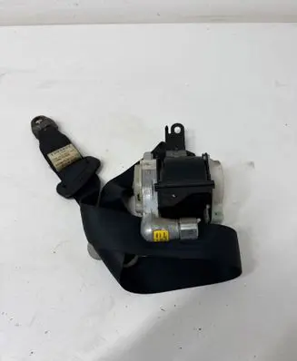 Mazda 2 Front seatbelt 0432028 0258789
