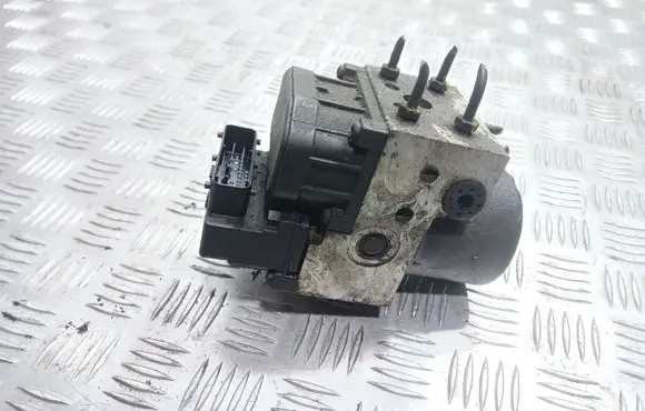 Nissan Almera Tino ABS Pump 0273004505 476604U102