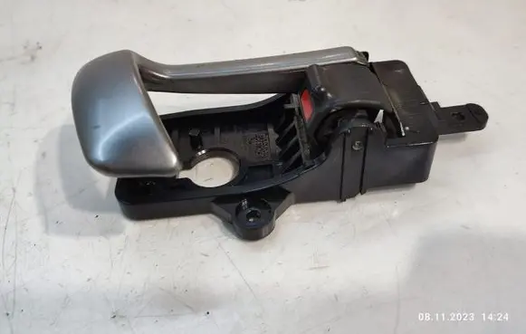 Hyundai Santa Fe Rear door interior handle
