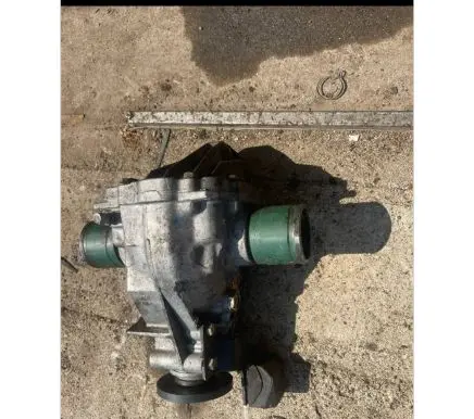 Subaru Forester SG Rear axle beam with reductor 