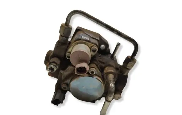 Toyota RAV 4 (XA30) Fuel injection high pressure pump 221000R010 HU2940000314