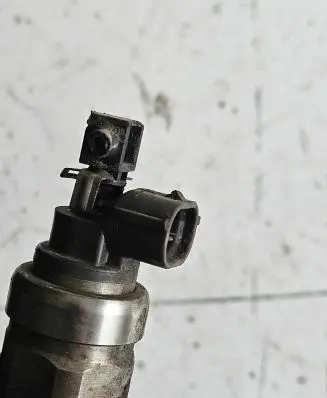Ford Transit Fuel injector 6C1Q9K546AC 04H33436