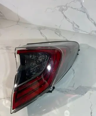 Toyota C-HR I Rear/tail lights 81550F4031