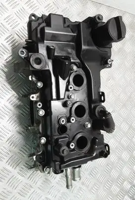 Toyota Yaris Engine head 112100Q030