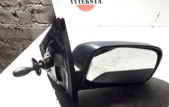 Toyota Yaris Manual wing mirror 