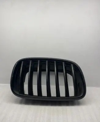 BMW X5 E70 Front bumper upper radiator grill 7171396 1715768 15671610