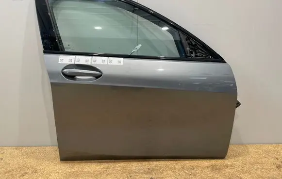 BMW 1 F70 Front door 