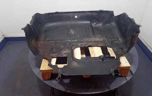 Volkswagen Transporter - Caravelle T4 Front underbody cover/under tray 