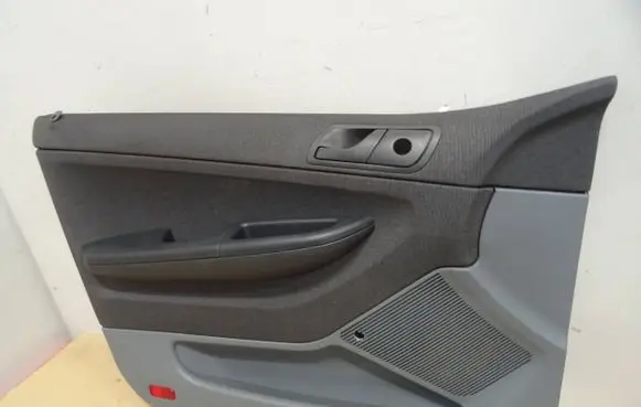 Skoda Fabia Mk1 (6Y) Front door card panel trim 