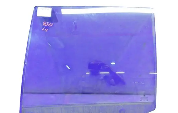 Skoda Felicia II Front door window glass four-door