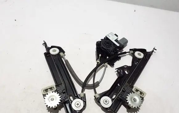 BMW 4 G22 G23 G24 G26 Rear window lifting mechanism without motor 9854495