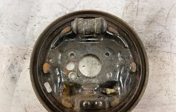 Hyundai Accent Rear brake disc plate dust cover 