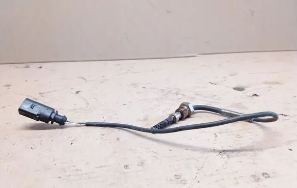 Audi A6 S6 C6 4F Exhaust gas temperature sensor 059906088A