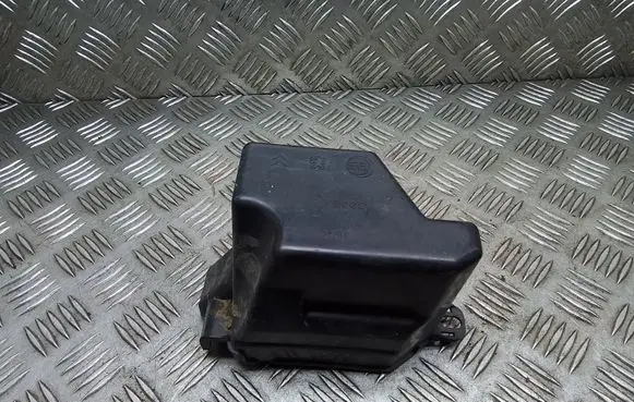 Citroen Jumpy Other engine bay part 9811986380