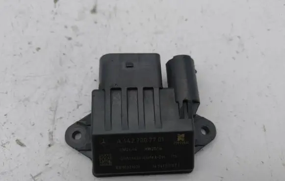 Mercedes-Benz ML W164 Glow plug pre-heat relay A6429007701 16341021671