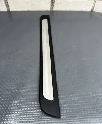 Audi A7 S7 4G Side skirt front trim 4G8853374