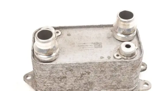 Tesla Model 3 Engine oil radiator 109621500C