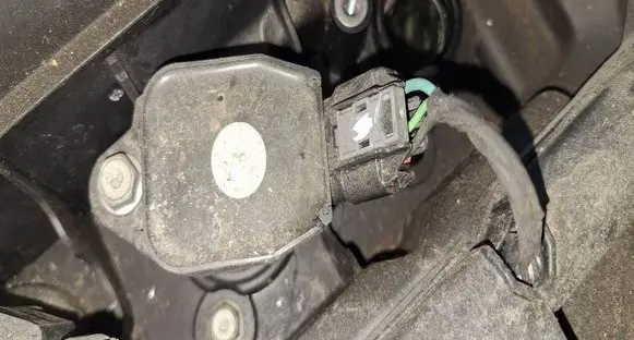 Hyundai Tucson IV NX4 High voltage ignition coil 273012M417