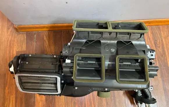 BMW 3 E90 E91 Interior heater climate box assembly 6947248