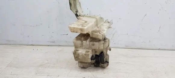 Volkswagen PASSAT B6 Lamp washer fluid tank 622VW