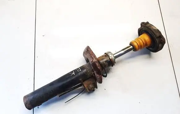 Skoda Octavia Mk2 (1Z) Front shock absorber/damper 774455
