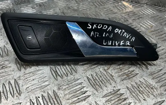 Skoda Octavia Mk2 (1Z) Rear door interior handle 1Z0839248 PA6GF25