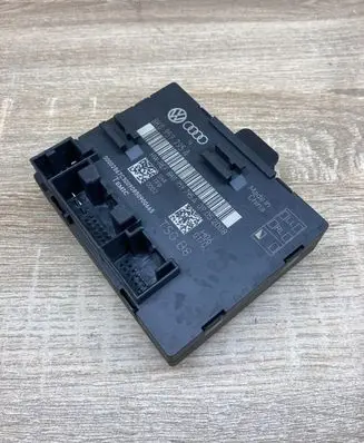 Audi A4 S4 B8 8K Door control unit/module 8K0959795A