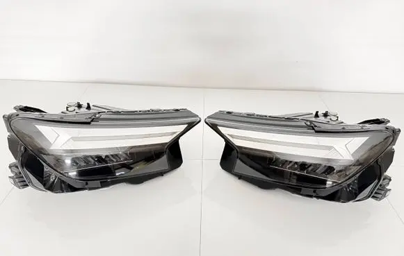 Audi Q4 Sportback e-tron Headlights/headlamps set 89A941033 89A941034