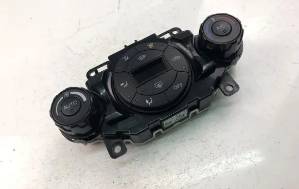 Interior fan control switch
