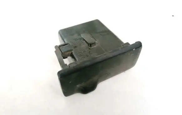 Car ashtray