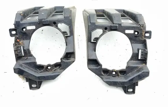 Lexus CT 200H Fog light bracket 5212676010 5212576010