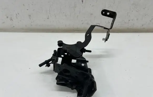 Toyota C-HR I Other engine bay part 