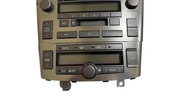 Radio/CD/DVD/GPS head unit