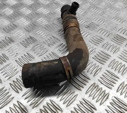 Land Rover Defender Engine coolant pipe/hose PCH117191