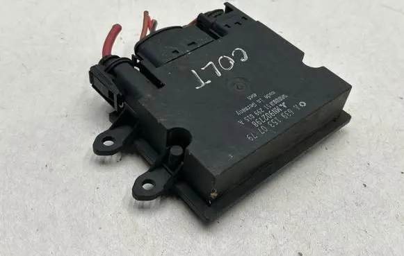 Mitsubishi Colt Glow plug pre-heat relay A6391530779 MN902798 51299015A