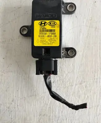 KIA Sportage ESP acceleration yaw rate sensor 956901F000