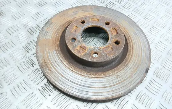 Mazda 5 Front brake disc