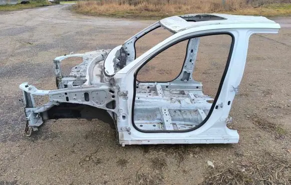 Mitsubishi Outlander Body 