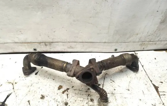 Audi A6 S6 C6 4F Exhaust manifold 6900109