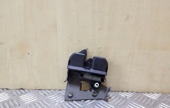 BMW 5 E60 E61 Seat back rest lock catch 52207112864