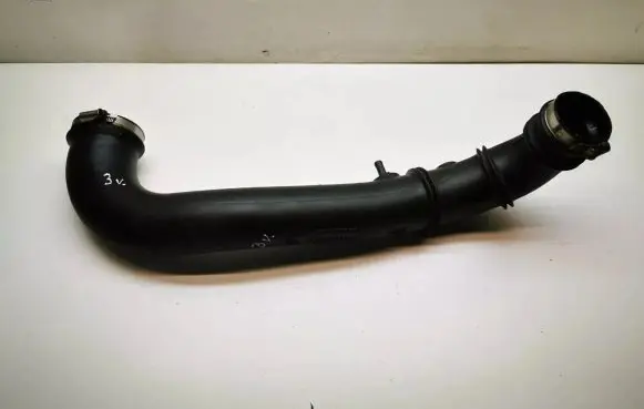 Volvo XC90 Intercooler hose/pipe 30645294
