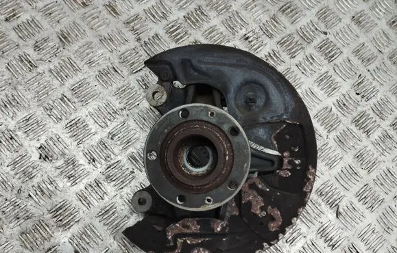 Citroen C5 Aircross Front wheel hub