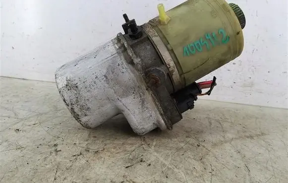 Seat Ibiza III (6L) Power steering pump 6Q0423371