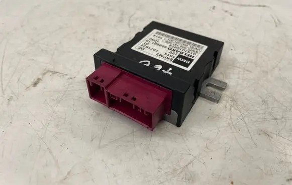 BMW 5 GT F07 Fuel injection pump control unit/module 7371832 16147371832 7411596